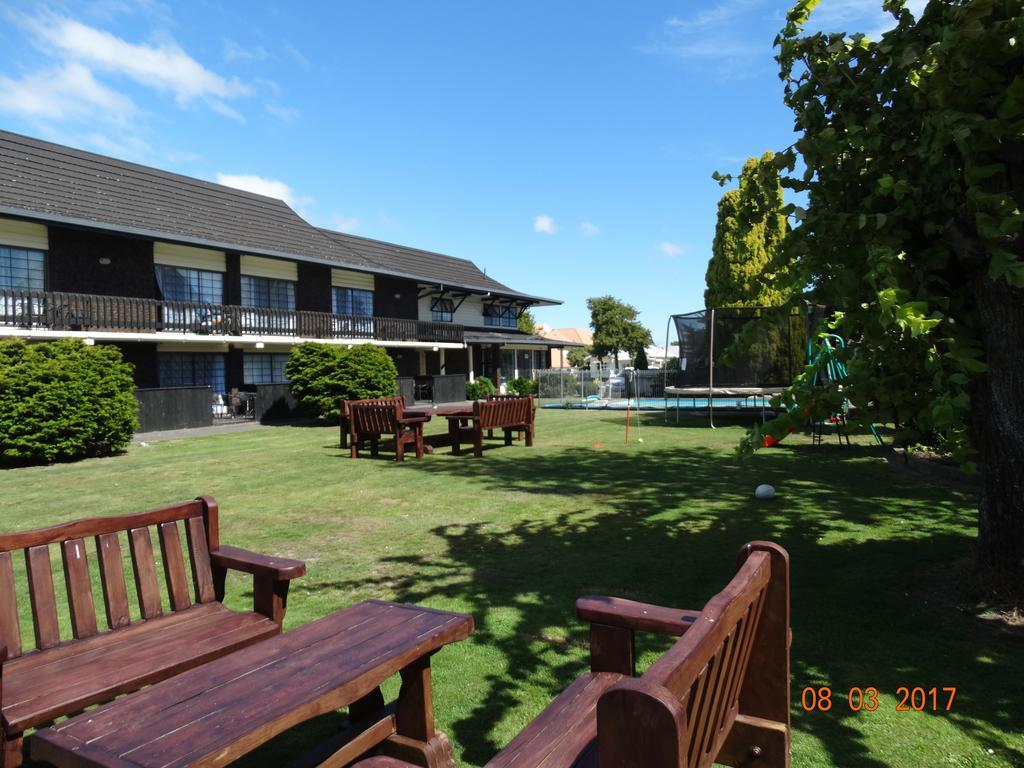 Ambassador Motel Palmerston North Exterior photo